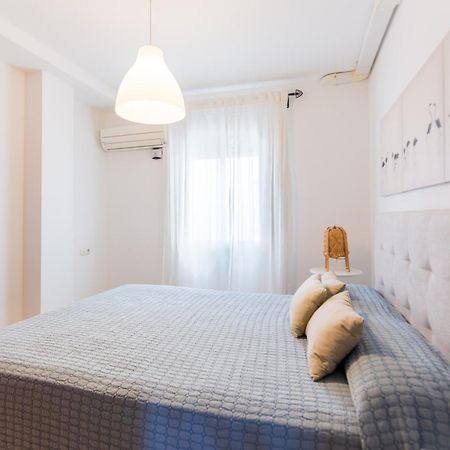 Bonito Apartamento En Primera Linea De Playa Estepona Exterior foto